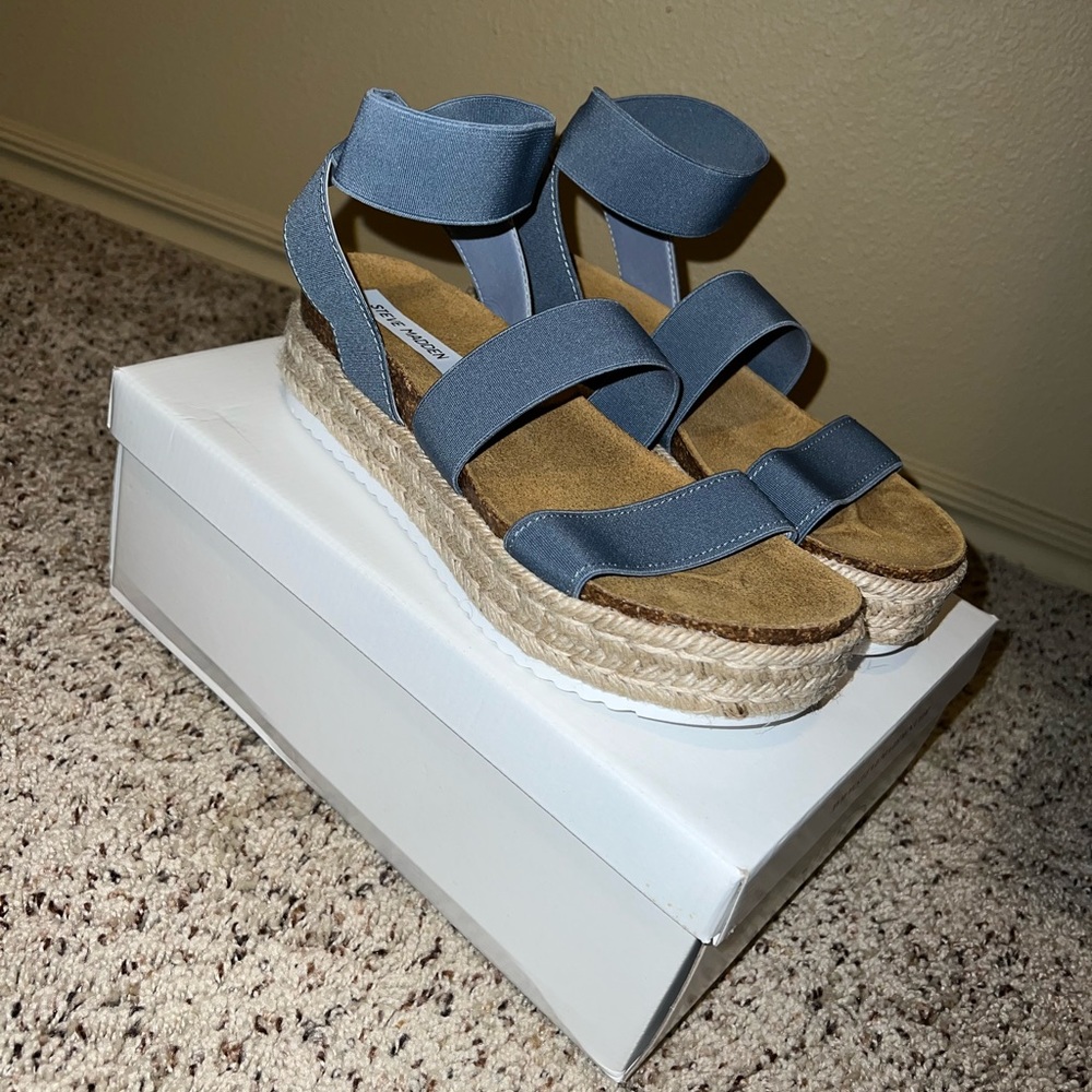 Steve Madden platform sandals